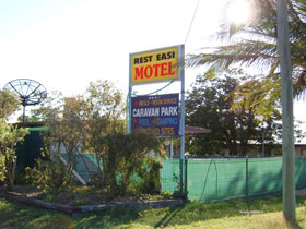 Rest Easi Motel - Tourism Canberra