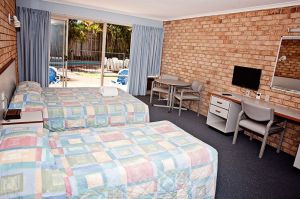 Sunshine Coast Motor Lodge - Tourism Canberra